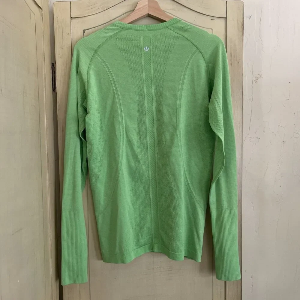 Lululemon Swiftly Tech Long Sleeve Shirt Womens 10 Lime Green  Thumbholes